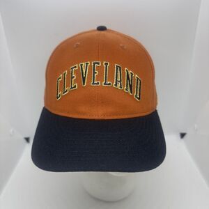 Cleveland Guardians Melton Wool Retro Crown 9FIFTY Adjustable Hat